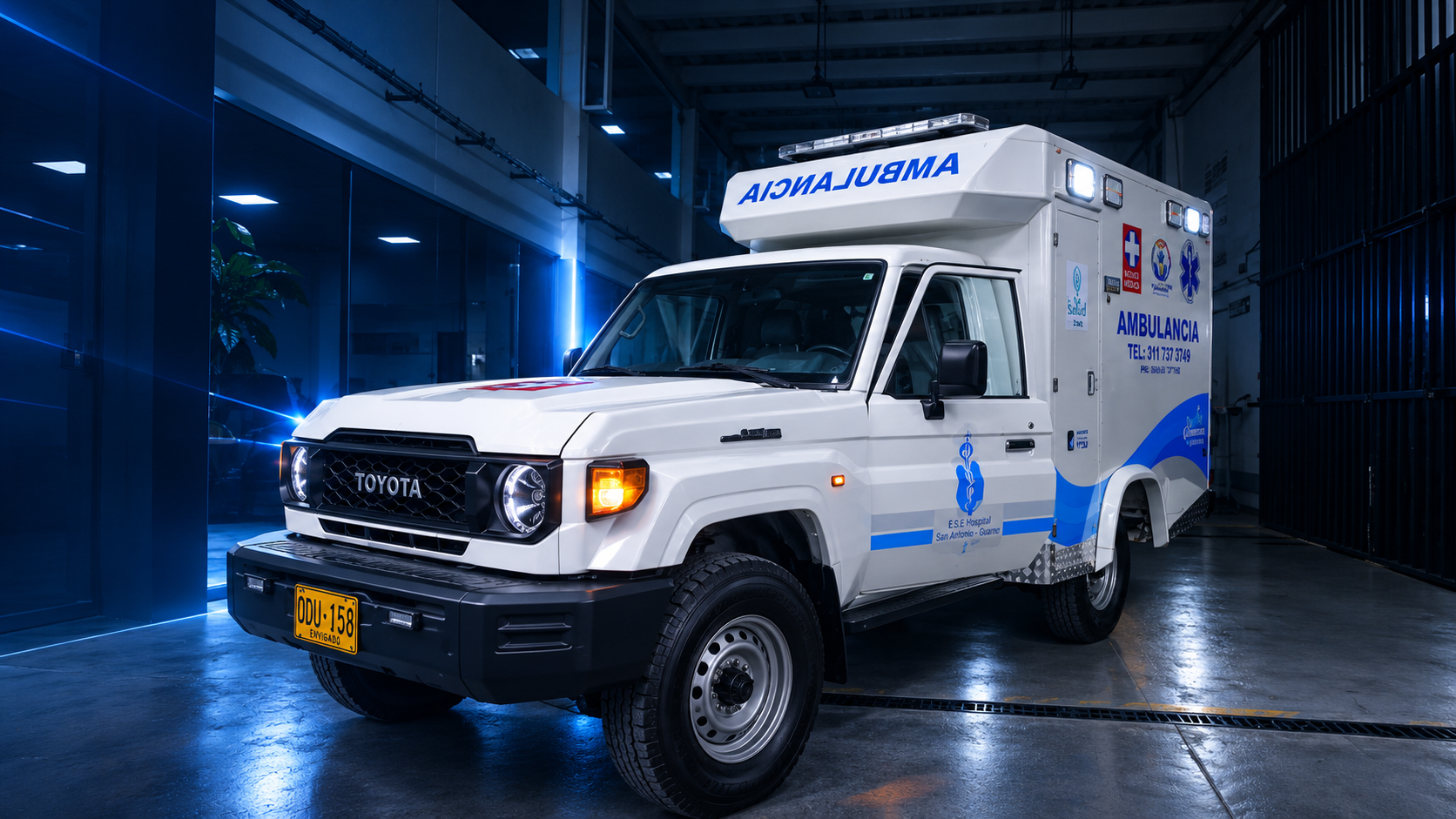 Ambulancia Toyota fabricada y adecuada por PERIAUTOS